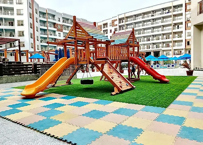 Apartmanhotel With Gurdaka